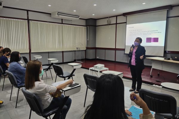 ศูนย์วิเคราะห์ทดสอบสิ่งทอ สถาบันพัฒนาอุตสาหกรรมสิ่งทอ ได้จัดอบรม “การผลิตเสื้อผ้าสำเร็จรูปและการควบคุมคุณภาพ (4 point, 10 point )” ให้แก่ผู้ประกอบการและผู้ที่สนใจ